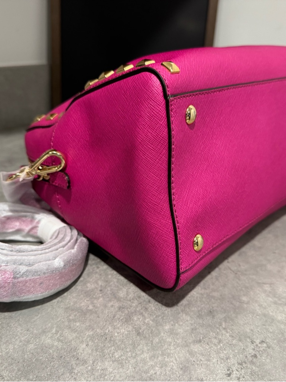Michael Michael Kors Studded Medium Saffiano Leather Selma Satchel! NWT!! - Picture 5 of 11